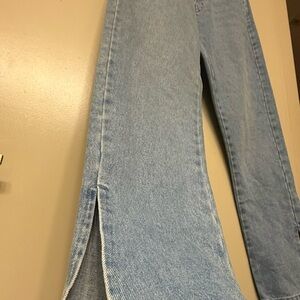 Missguided Petite High-Waisted Wide-Leg Jeans w/ Side Slit – Size 6